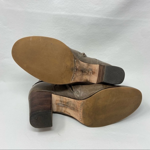 Cole Haan D41599 Grand OS Brown Leather Zip Ankle Boots Womens Size 9.5B. - Picture 11 of 13